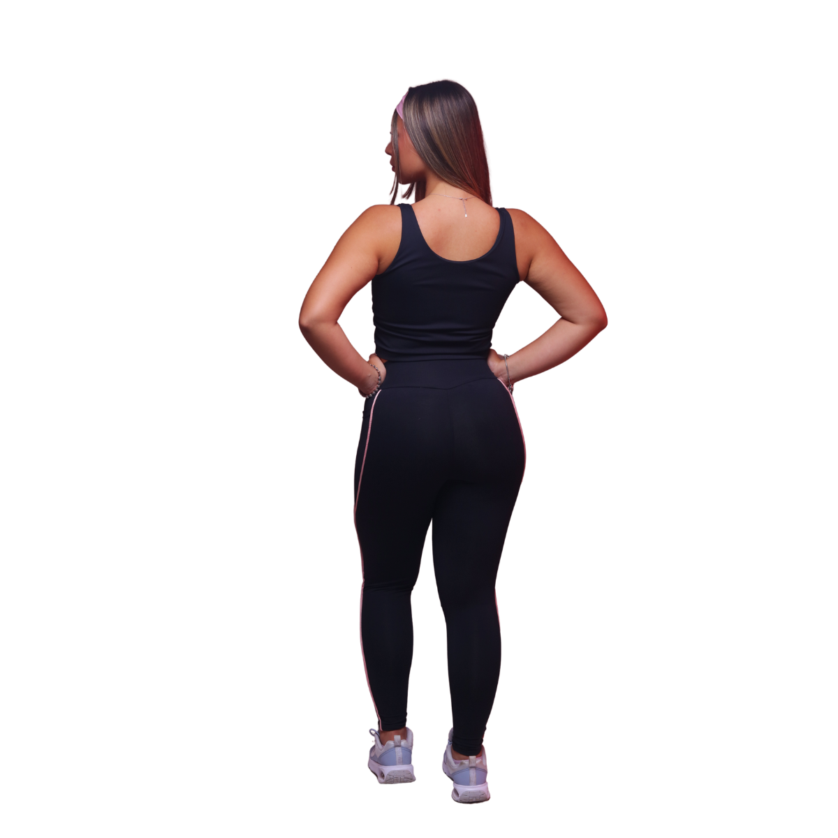 Cropped Suzy Contour | Eleva