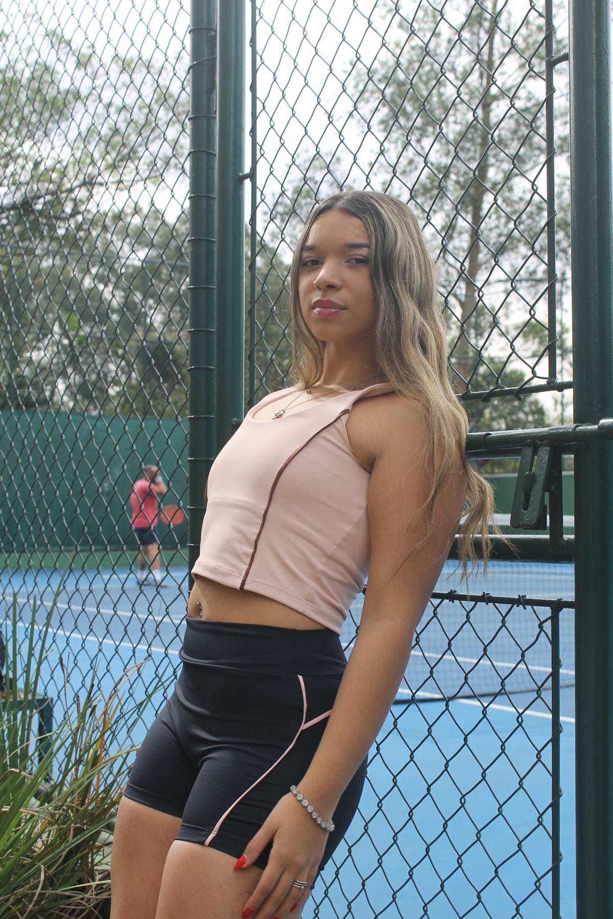Cropped Suzy Contour | Eleva