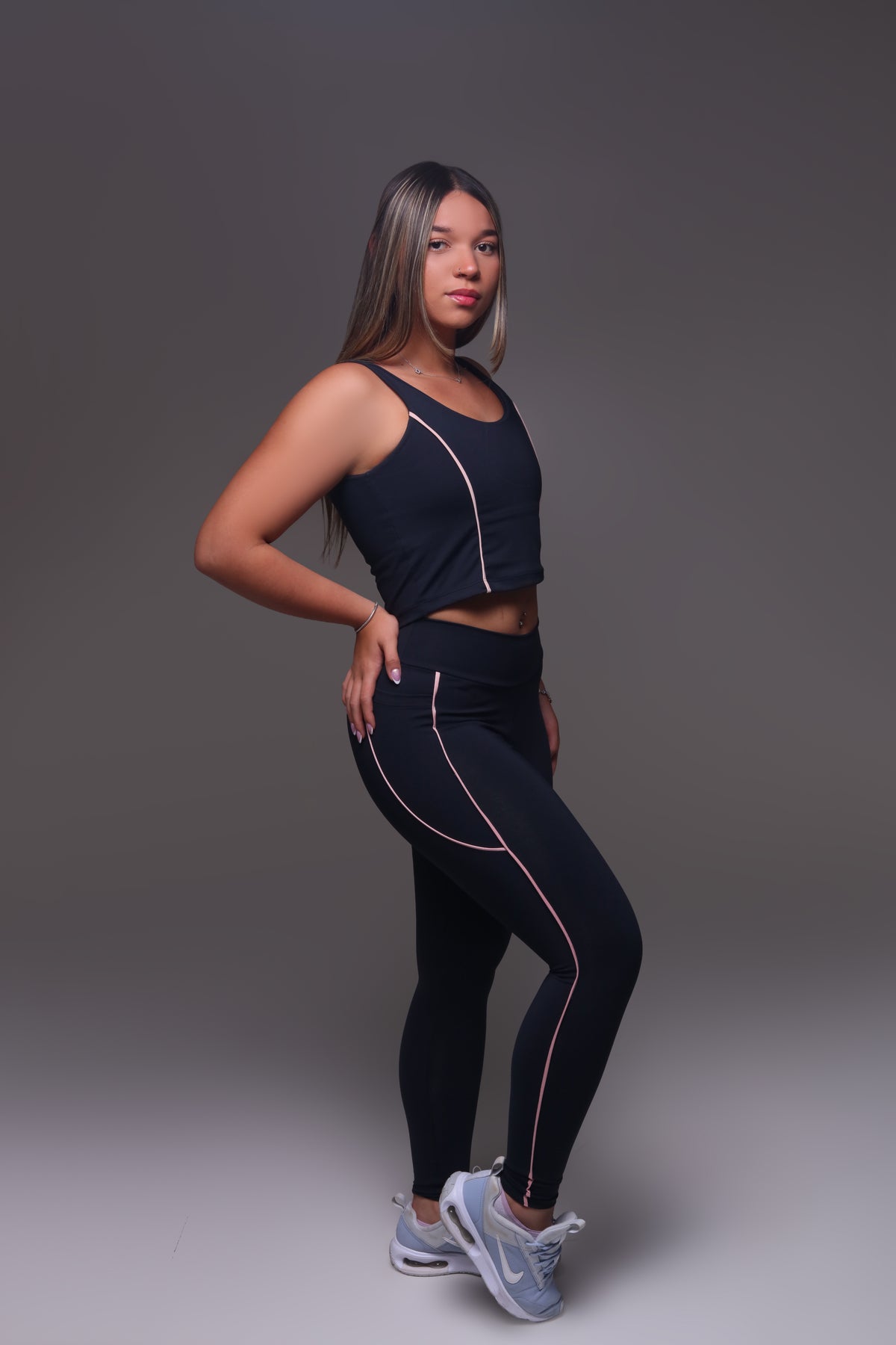 Calça Suzy Fitness Canelada com Bolso e Recorte Coração
